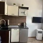 Przy Starowce 아파트
